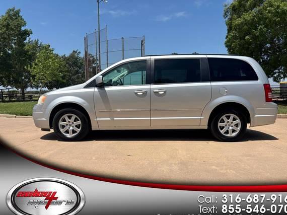 CHRYSLER TOWN AND COUNTRY 2010 2A4RR5D16AR432154 image